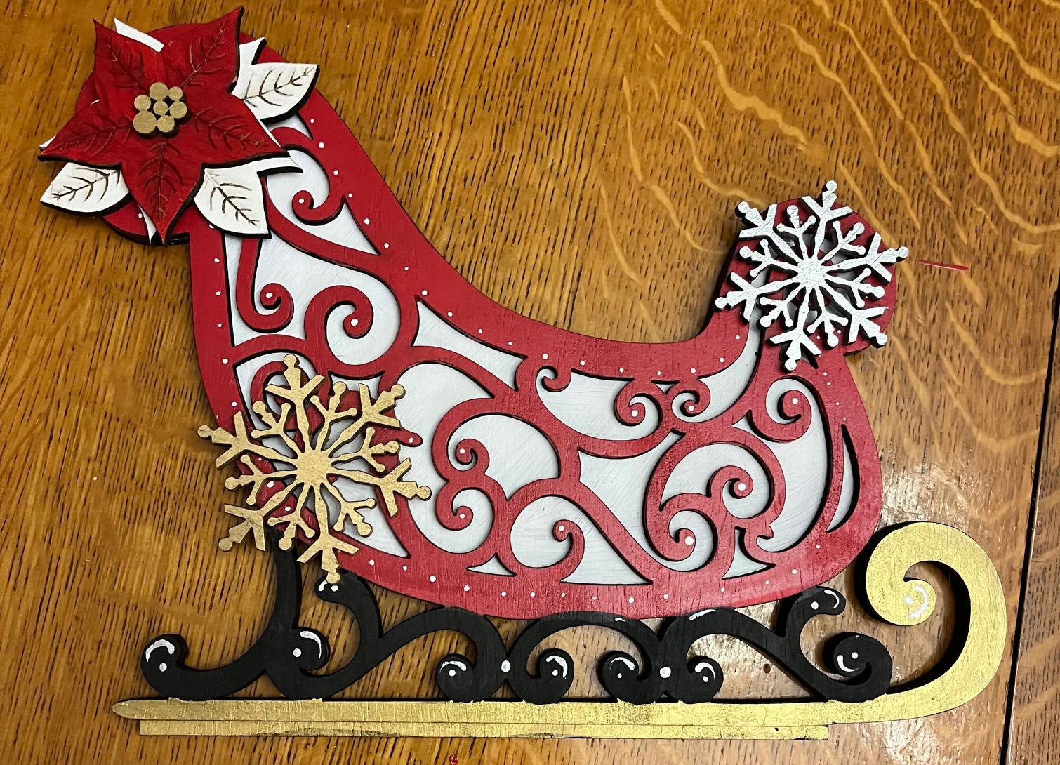 Santa Sleigh Doorhanger Snowflake